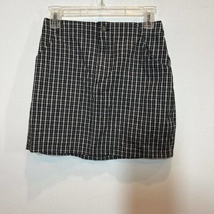 Hollister Ultra High-Rise Plaid Mini Skirt - Black Plaid in Size Small NWT